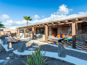 2 Bedroom Eco Barn with Mountain Views by Arrieta Beach, Lanzarote, Canary Islands